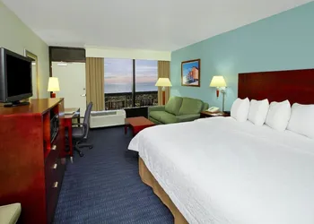 Hampton Inn Cocoa Beach/Cape Canaveral hotel thumbnail 7