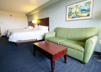Hampton Inn Cocoa Beach/Cape Canaveral hotel thumbnail 8