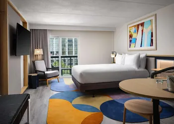 Hilton Garden Inn Cocoa Beach Oceanfront hotel thumbnail 4