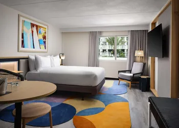 Hilton Garden Inn Cocoa Beach Oceanfront hotel thumbnail 5