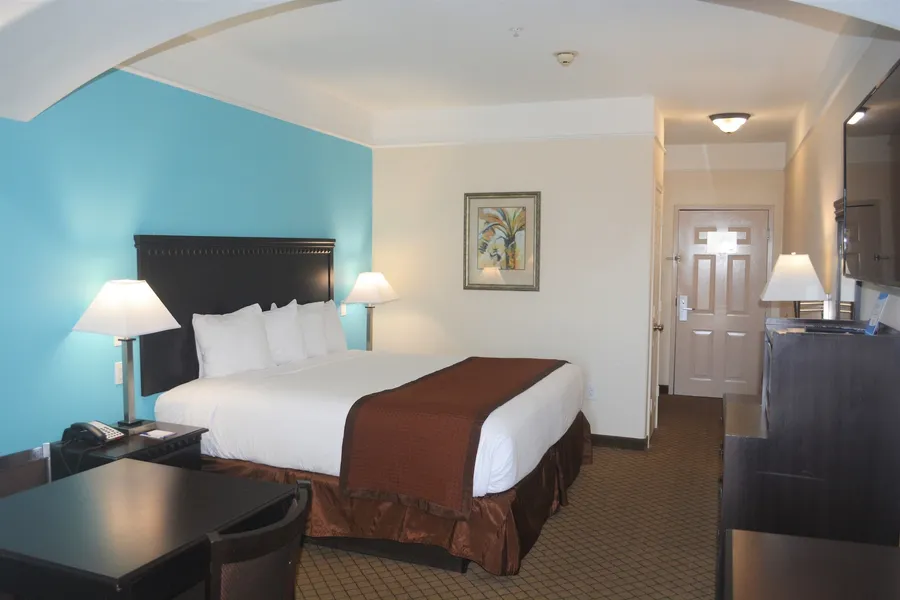 Baymont by Wyndham Galveston hotel detail image 6