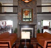 Hampton Inn & Suites Flagstaff hotel detail image 4