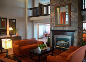 Hampton Inn & Suites Flagstaff hotel thumbnail 3