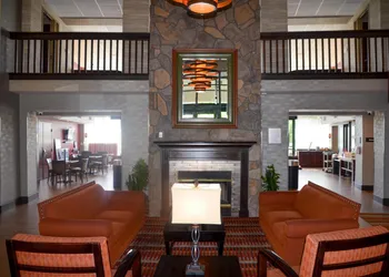 Hampton Inn & Suites Flagstaff hotel thumbnail 4