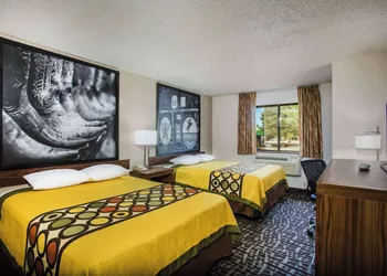 Super 8 by Wyndham Flagstaff hotel thumbnail 7