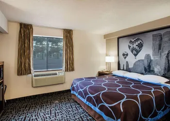 Super 8 by Wyndham Flagstaff hotel thumbnail 4