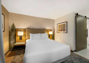 Aiden by Best Western Flagstaff hotel thumbnail 4