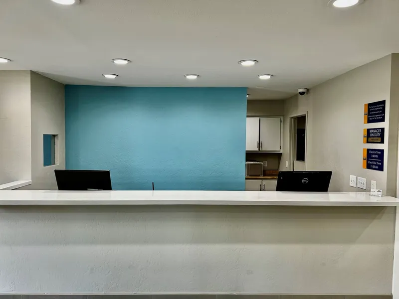 Days Inn by Wyndham Williams hotel detail image 6