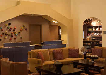 Embassy Suites by Hilton Flagstaff hotel thumbnail 2