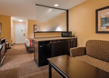 Best Western Plus Bessemer Hotel & Suites hotel thumbnail 5
