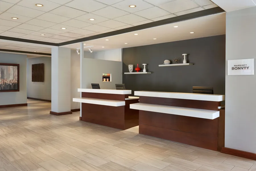 Courtyard by Marriott Downtown Ottawa hotel detail image 2