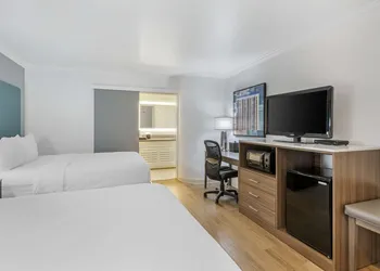 Best Western Plus Riviera hotel thumbnail 7