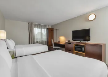 Comfort Inn Ottawa West Kanata hotel thumbnail 6
