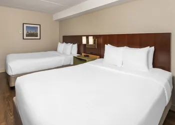 Comfort Inn Ottawa West Kanata hotel thumbnail 7
