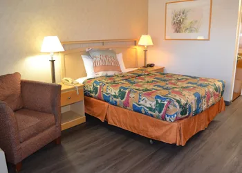 Valley Inn San Jose hotel thumbnail 6