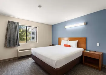 Good Nite Inn Fremont hotel thumbnail 5