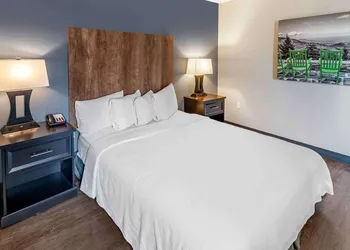 Extended Stay America Premier Suites San Jose Airport hotel thumbnail 6