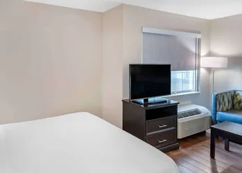 Extended Stay America Premier Suites San Jose Airport hotel thumbnail 8