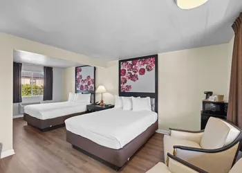 Rose Garden Inn - San Jose Airport hotel thumbnail 3