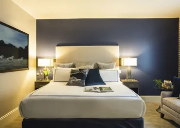 The Restoration hotel thumbnail 3