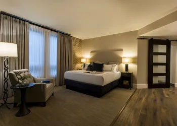The Restoration hotel thumbnail 5
