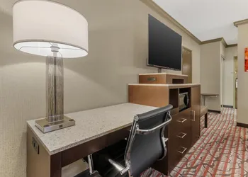 Best Western Plus Brookside Inn hotel thumbnail 7
