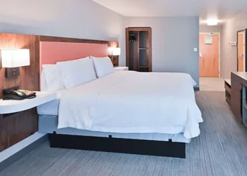 Hampton Inn Fremont hotel thumbnail 8