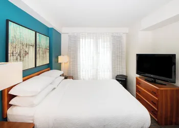 Residence Inn by Marriott Newark Silicon Valley hotel thumbnail 6