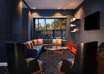 Courtyard by Marriott Newark Silicon Valley hotel thumbnail 4