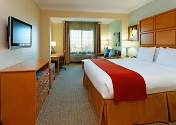 Holiday Inn Express & Suites Santa Clara-Silicon Valley by IHG hotel thumbnail 8