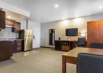 Quality Inn San Jose Airport/Silicon Valley hotel thumbnail 6