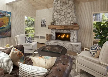 Spyglass Inn hotel thumbnail 2