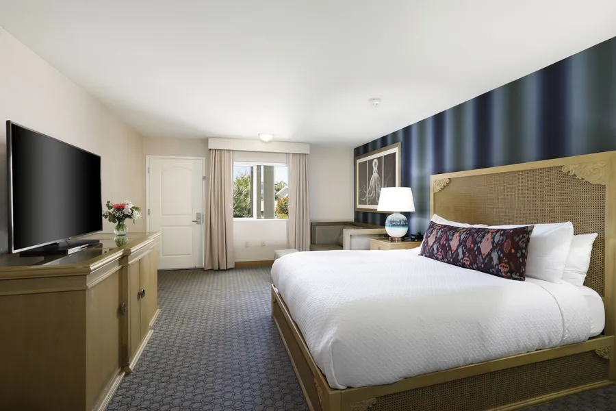 Spyglass Inn hotel detail image 6