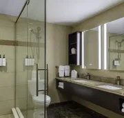 Crowne Plaza Boston - Woburn by IHG hotel detail image 5