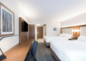 Holiday Inn Express Boston - Waltham by IHG hotel thumbnail 4