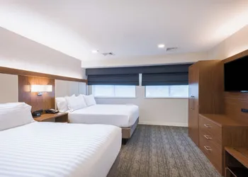 Holiday Inn Express Boston - Waltham by IHG hotel thumbnail 8