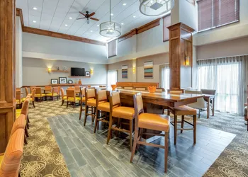 Hampton Inn Boston - Norwood hotel thumbnail 2