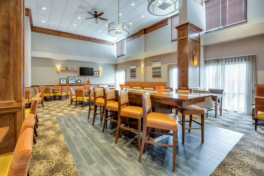 Hampton Inn Boston - Norwood hotel detail image 2