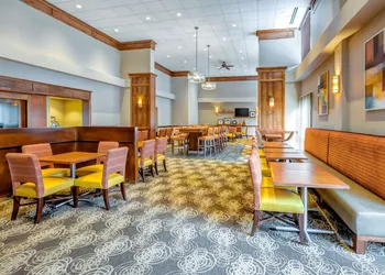 Hampton Inn Boston - Norwood hotel thumbnail 4