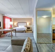 Hampton Inn Boston - Norwood hotel detail image 7