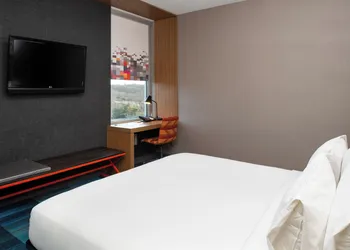 Aloft by Marriott Lexington hotel thumbnail 4