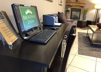 Broadway Inn Conference Center hotel thumbnail 5