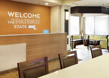 Hampton Inn Boston Natick hotel thumbnail 4