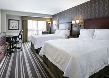 Hampton Inn Boston Natick hotel thumbnail 5