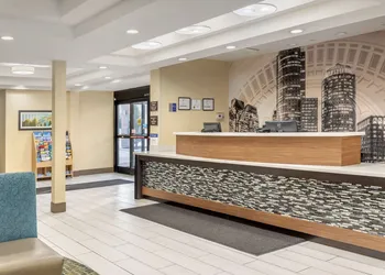 Best Western Plus New Englander hotel thumbnail 3