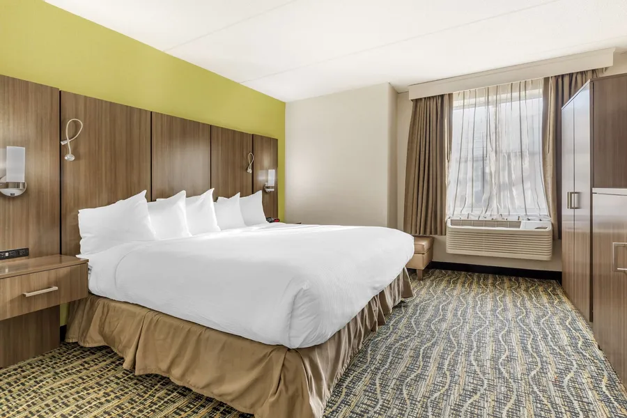 Best Western Plus New Englander hotel detail image 6
