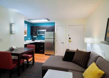 Residence Inn by Marriott Boston Framingham hotel thumbnail 8