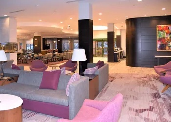 Courtyard by Marriott Boston Waltham hotel thumbnail 2