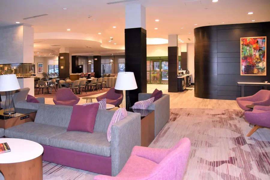 Courtyard by Marriott Boston Waltham hotel detail image 2