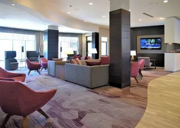 Courtyard by Marriott Boston Waltham hotel thumbnail 4